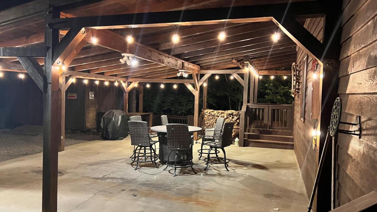 Mistletoe Cabin- Private Cabin W Views, Hottub, Pet Friendly ميرفي المظهر الخارجي الصورة