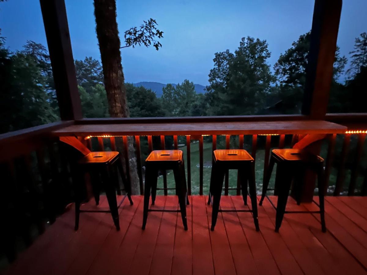 Mistletoe Cabin- Private Cabin W Views, Hottub, Pet Friendly ميرفي المظهر الخارجي الصورة